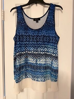 Karen Kane Blue Patterned Sleeveless Tank with Cream Layered Hem